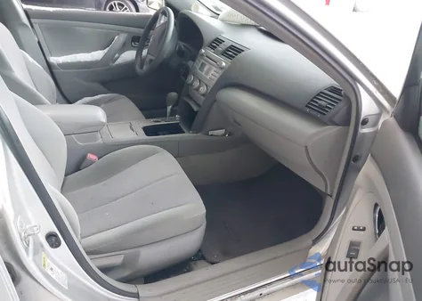 2010 Toyota Camry Le из США, поврежденный, VIN 4T1BF3EK4AU085871